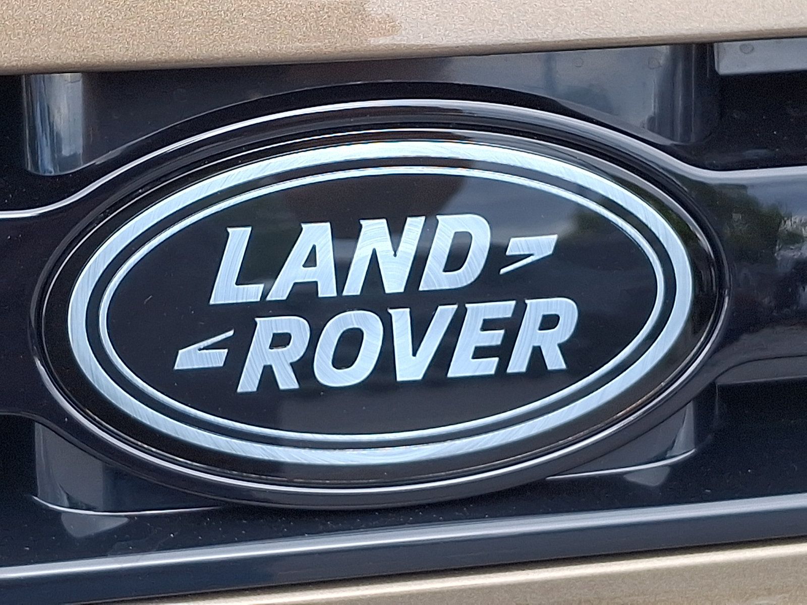 New 2026 Land Rover Defender 110 S AWD/4WD image 22