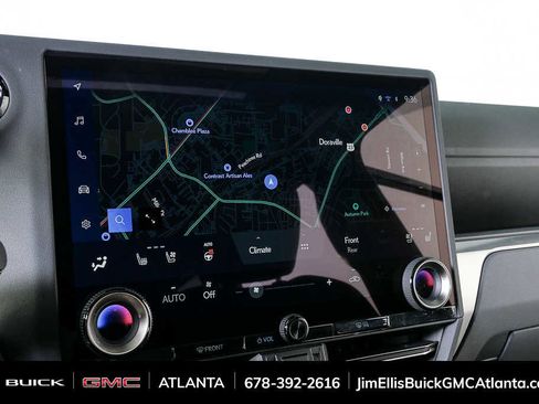 Used 2024 Lexus GX 550 w/ Accessory Package (2T) AWD/4WD image 13