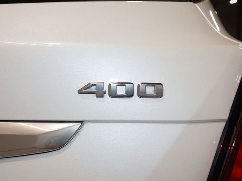 Used 2022 Cadillac XT5 Premium Luxury image 35