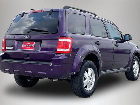 Used 2011 Ford Escape XLT image 5