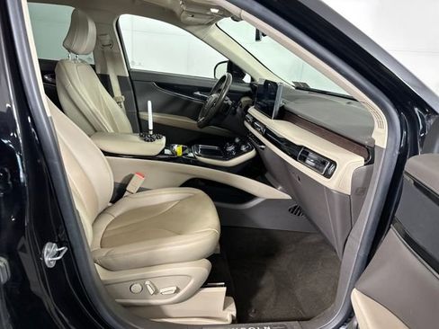 Used 2023 Lincoln Nautilus Reserve w/ Class II Trailer Tow Package image 28