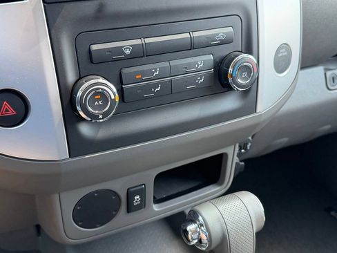 Used 2019 Nissan Frontier SV RWD image 19