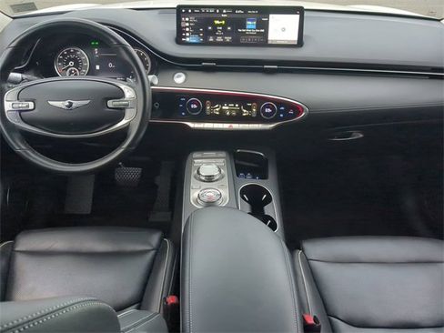 Used 2023 Genesis GV70 2.5T w/ Advanced Package image 13