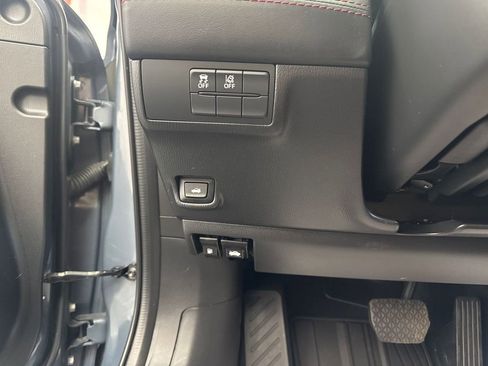 Used 2021 MAZDA MAZDA6 Carbon Edition image 11