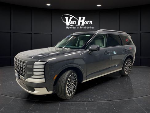 Used 2026 Hyundai Palisade Calligraphy AWD/4WD image 3