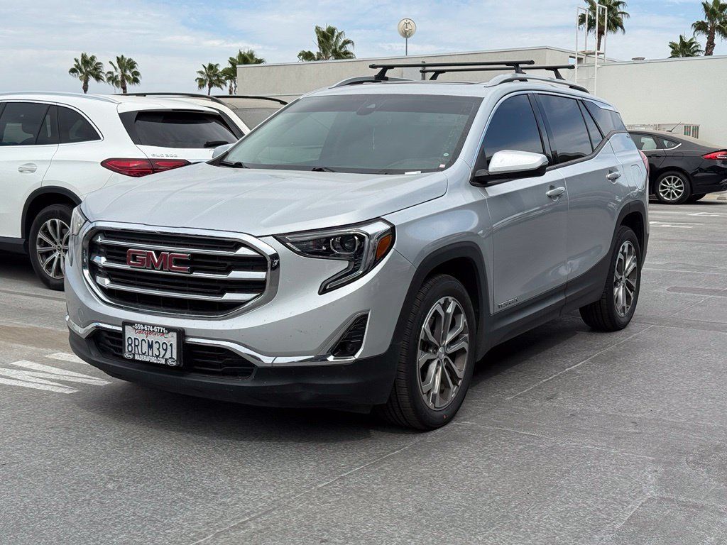 Used 2020 GMC Terrain SLT w/ Preferred Package AWD/4WD image 1
