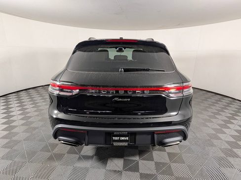 New 2026 Porsche Macan image 6