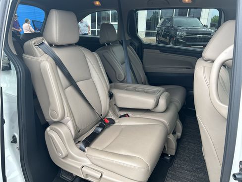 Used 2022 Honda Odyssey EX-L image 12