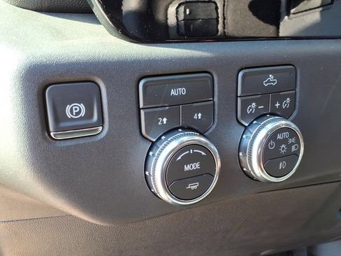 New 2026 GMC Sierra 1500 Elevation AWD/4WD image 19