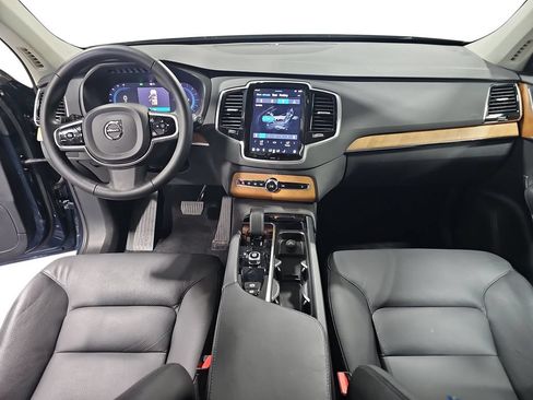 Used 2023 Volvo XC90 B6 Plus w/ Protection Package AWD/4WD image 9
