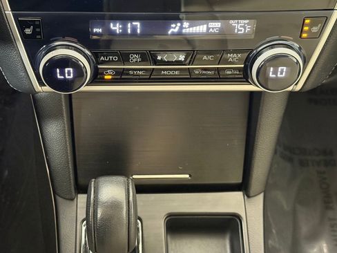 Used 2019 Subaru Outback 2.5i Limited image 18