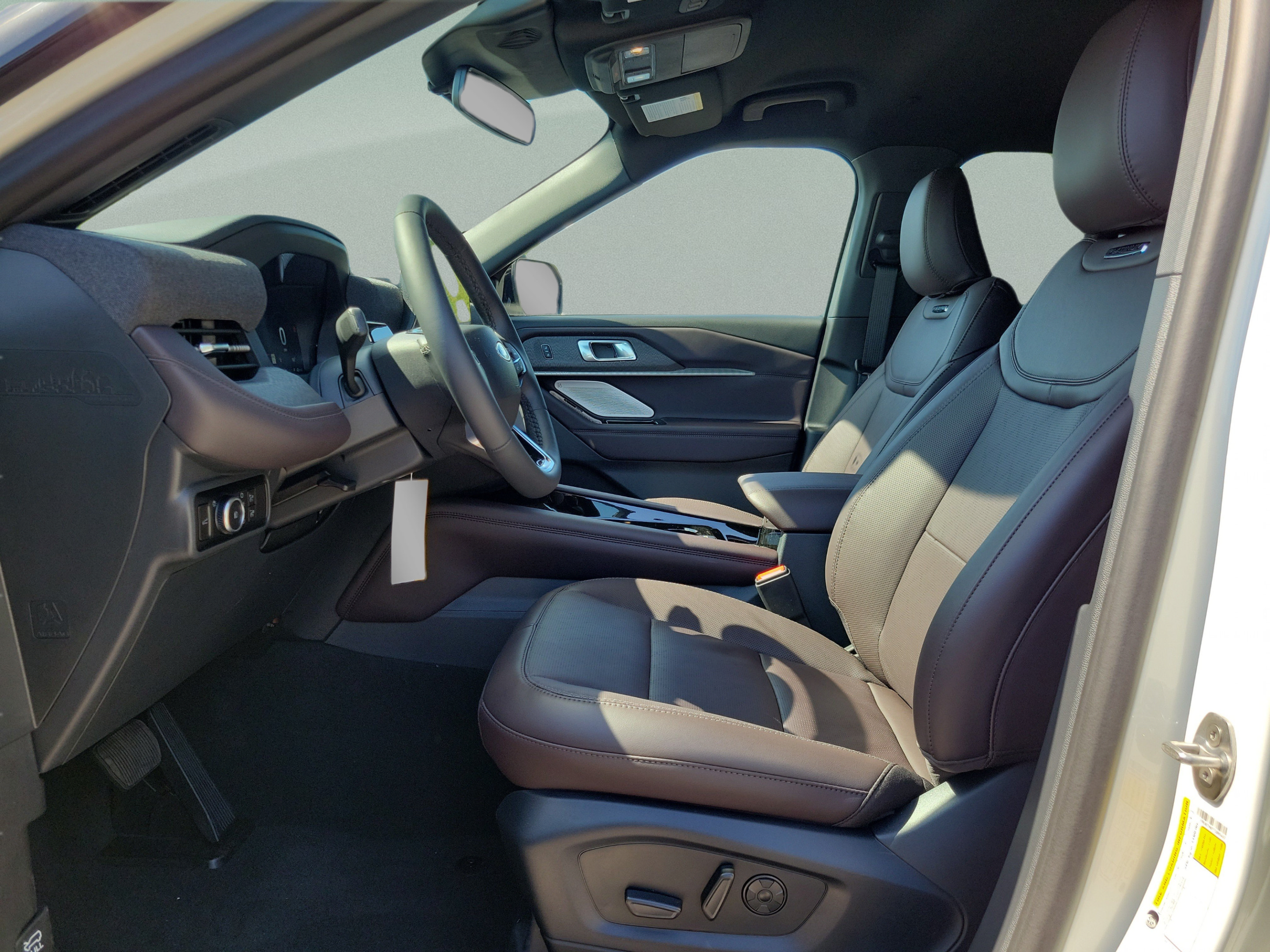 New 2026 Ford Explorer Platinum RWD image 18