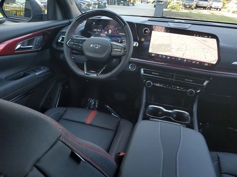 New 2026 Chevrolet Traverse RS image 12