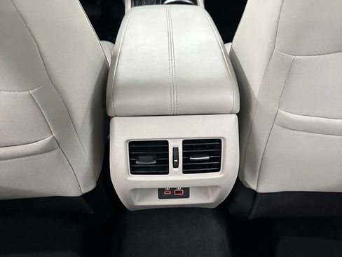 Used 2020 Nissan Altima 2.5 SV FWD image 22