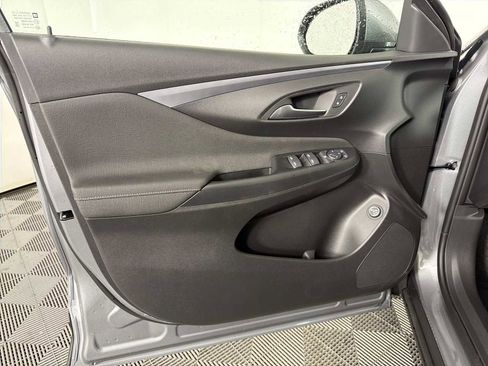 New 2026 Buick Envista Preferred image 8