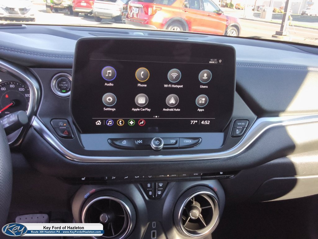 Used 2025 Chevrolet Blazer LT FWD image 38