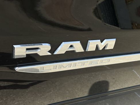 Used 2019 RAM 1500 Limited w/ Advanced Safety Group AWD/4WD image 9