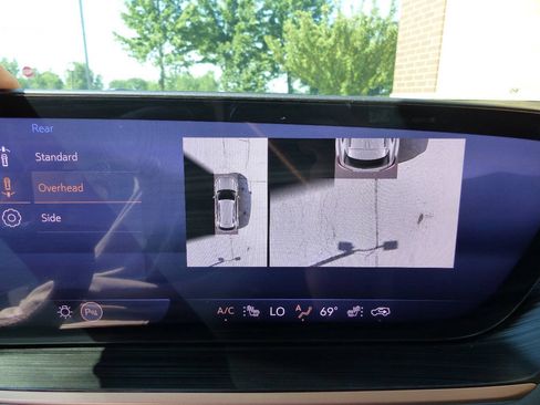 Used 2024 Buick Envision Sport Touring AWD/4WD image 41