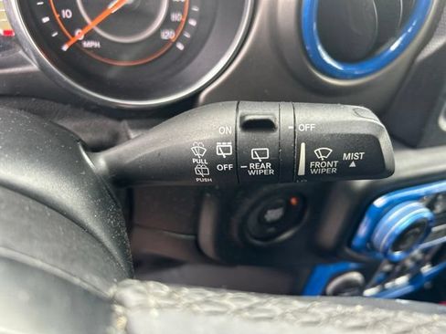 Used 2020 Jeep Wrangler Unlimited Sport S AWD/4WD image 25