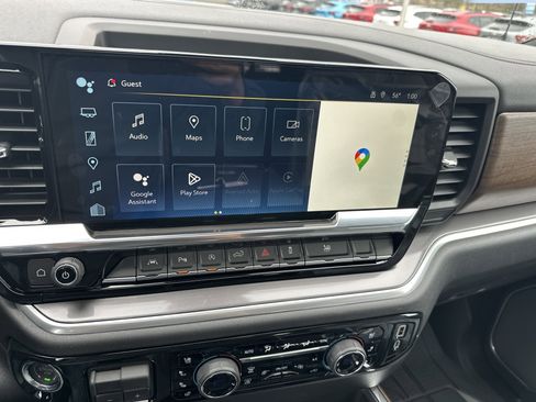 New 2026 Chevrolet Silverado 1500 High Country AWD/4WD image 18