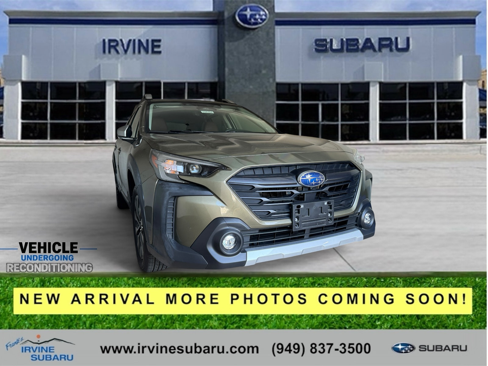 Used 2024 Subaru Outback Touring AWD/4WD image 1