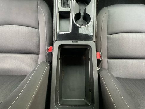 Used 2023 Nissan Altima 2.5 SV image 11