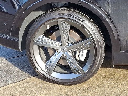 Used 2024 Genesis GV70 2.5T Sport Prestige w/ Sport Prestige Package image 27