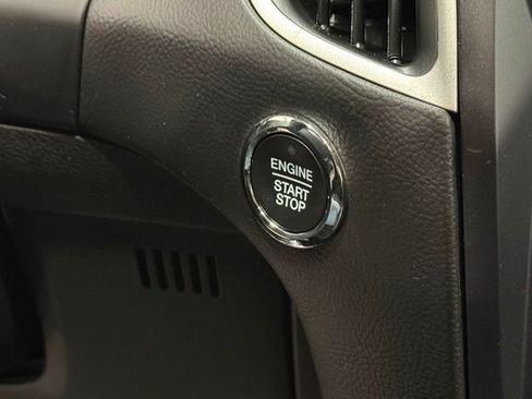 Certified 2023 Ford Edge SEL w/ Convenience Package image 17