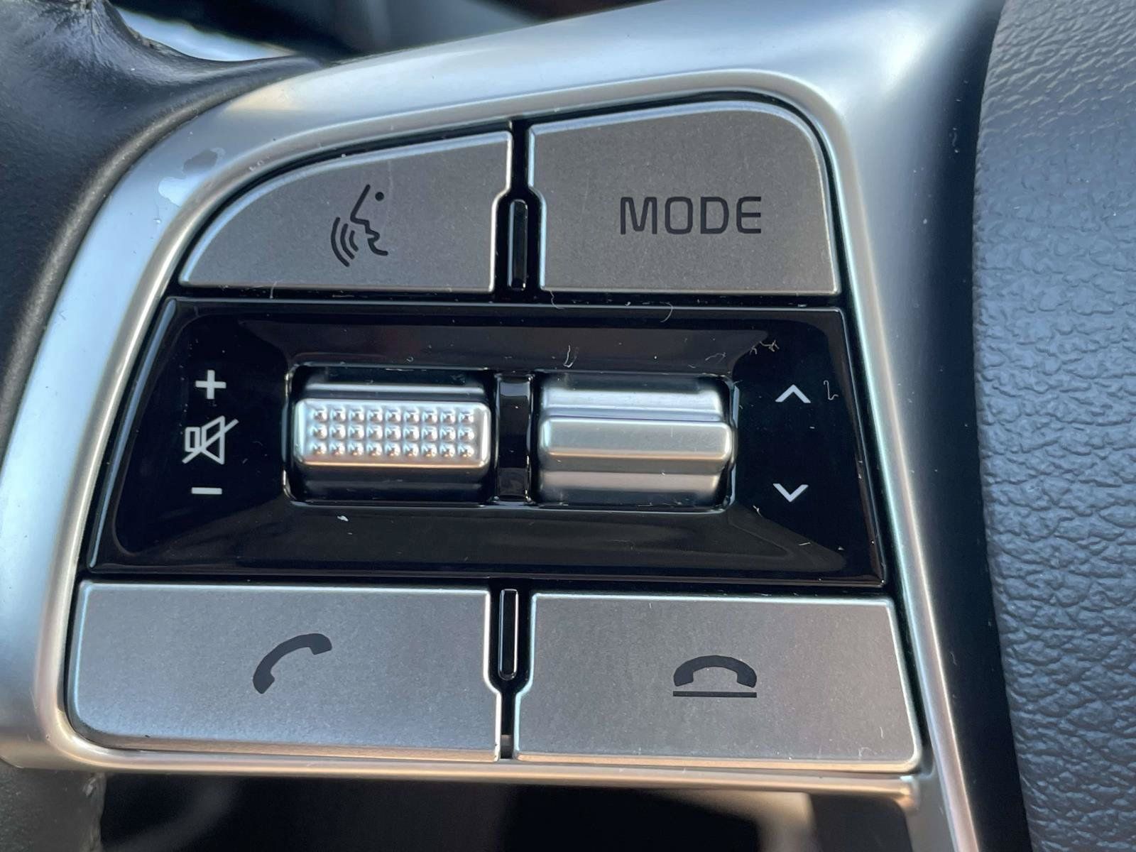 Used 2022 Kia Telluride S AWD/4WD image 24