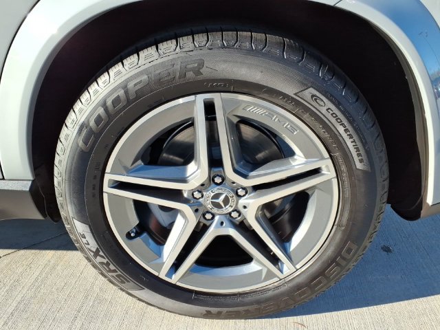 Certified 2025 Mercedes-Benz GLE 450 4MATIC image 24