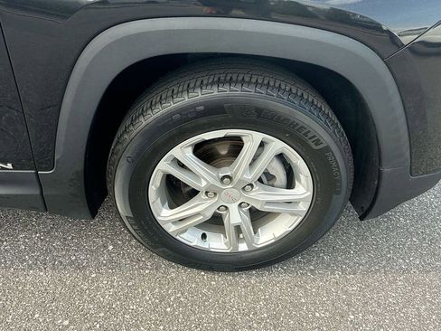 Used 2022 GMC Terrain SLE w/ Driver Convenience Package image 26