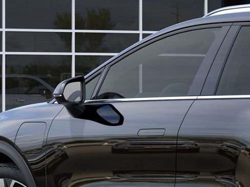 New 2026 Chevrolet Equinox EV LT w/ Convenience Package II image 12