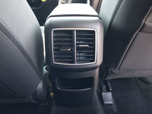 Used 2024 Kia Sportage LX FWD image 31