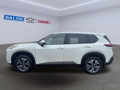 Used 2023 Nissan Rogue SV AWD/4WD image 4