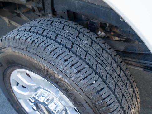 Used 2024 Ford F250 XLT AWD/4WD image 33