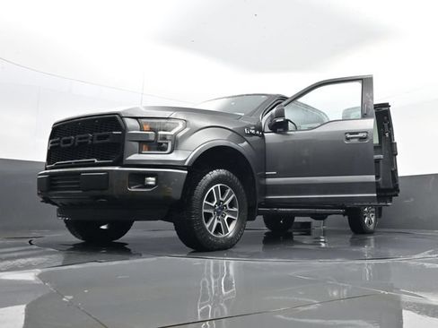 Used 2015 Ford F150 XLT w/ Equipment Group 302A Luxury AWD/4WD image 31