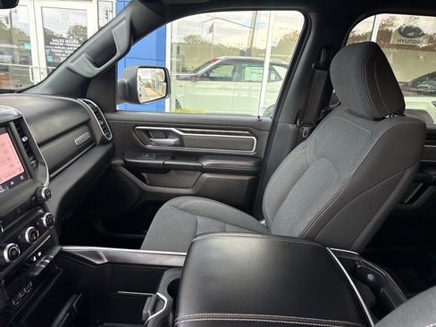Used 2022 RAM 1500 Big Horn image 24