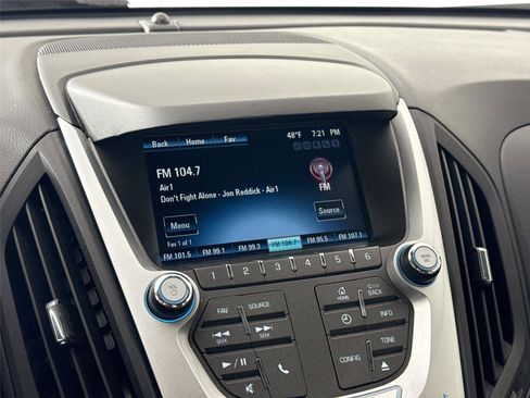 Used 2015 Chevrolet Equinox LT w/ Driver Convenience Package image 20