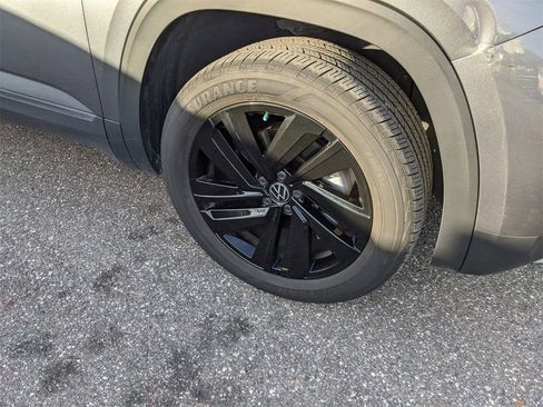 Certified 2022 Volkswagen Atlas Cross Sport SE w/ Black Wheel Package image 7