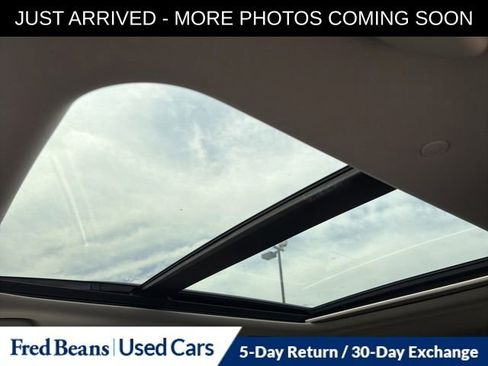 Used 2023 Honda Pilot Elite image 11