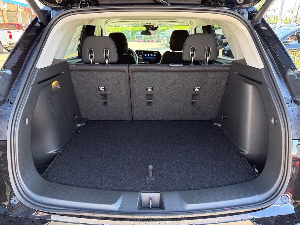 New 2026 Chevrolet TrailBlazer LT w/ Convenience Package AWD/4WD image 30