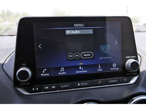 Used 2024 Nissan Sentra SV FWD image 13