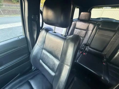 Used 2016 Jeep Grand Cherokee Limited image 22