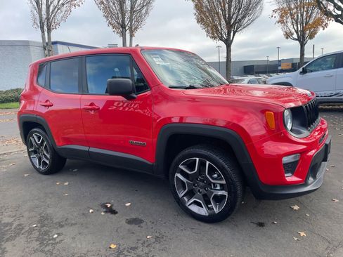 Used 2021 Jeep Renegade Sport image 7