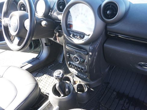Used 2011 MINI Cooper Countryman image 24