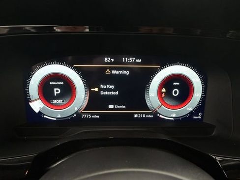 Used 2025 Nissan Pathfinder Platinum w/ Cargo Package FWD image 7