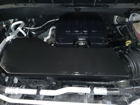 Used 2021 Chevrolet Silverado 1500 LT image 30