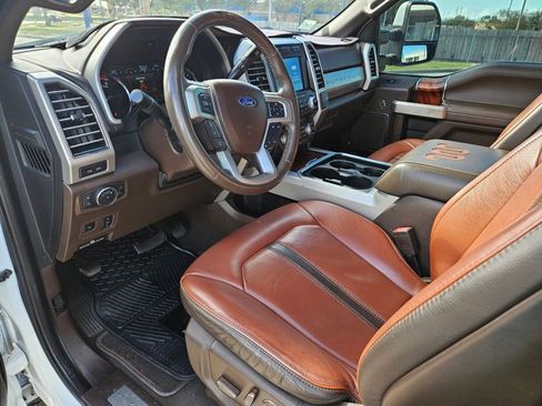 Used 2020 Ford F250 King Ranch w/ King Ranch Ultimate Package image 9