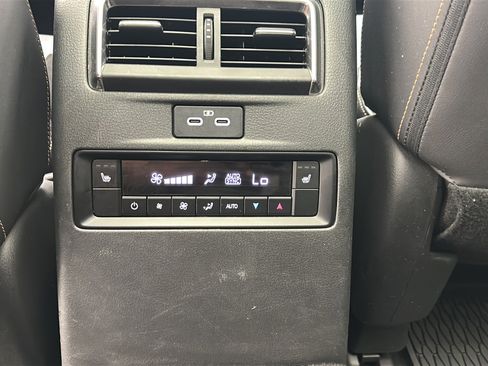 Used 2024 MAZDA CX-90 Plug-In Hybrid w/ Premium Plus AWD/4WD image 11