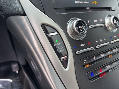 Used 2019 Lincoln Nautilus Reserve image 22